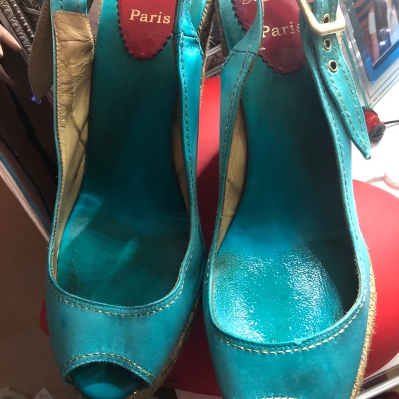 Lightly worn Louboutin sandals - Picture 3 of 5